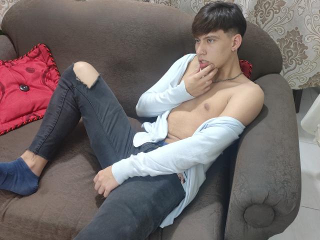 LaurentMiller - Sexe cam en vivo - 21570949