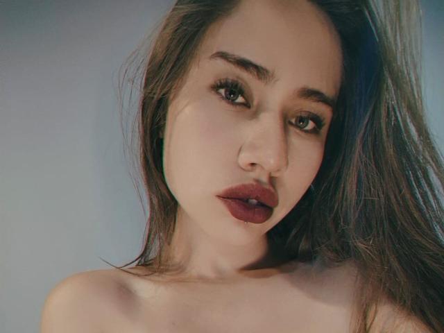 LillyJones - Live porn &amp; sex cam - 21575489