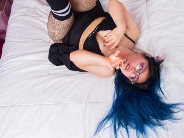 SophiaWest - Live porn &amp; sex cam - 21575665