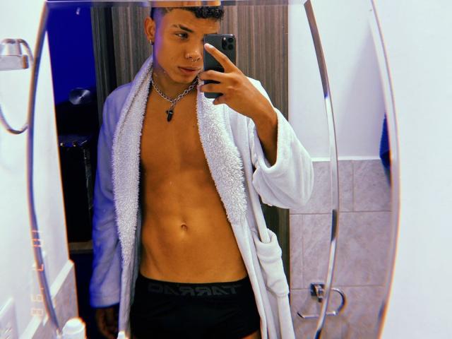 LexKing - сексуальная веб-камера в реальном времени - 21576229