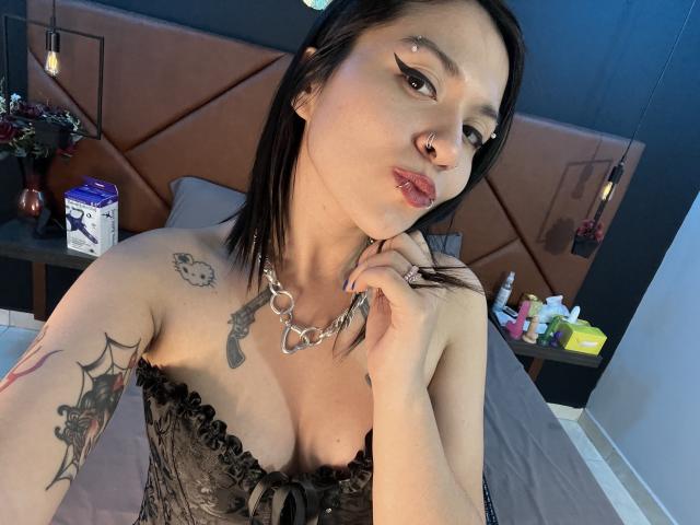 MurieWeiss - Live sex cam - 21576781