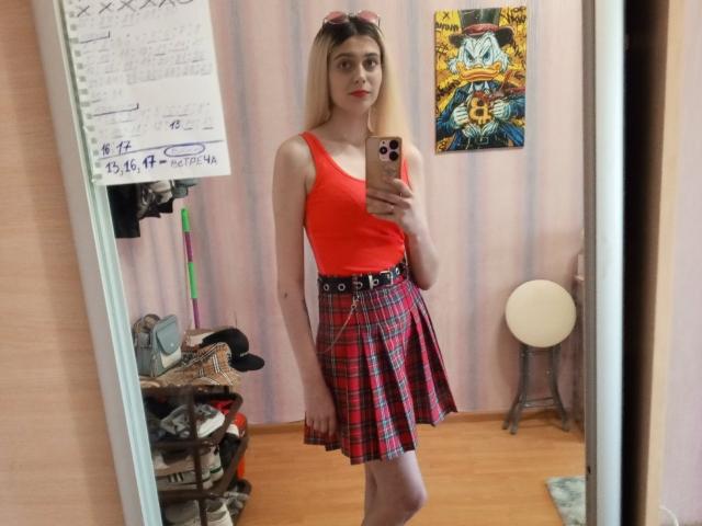 ZlayaQZaya - Live porn &amp; sex cam - 21577729