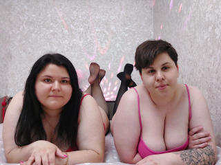 BeckyAndEllen - Live porn &amp; sex cam - 21580249