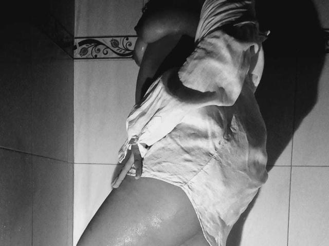 JackelineRoset - Live porn &amp; sex cam - 21580949