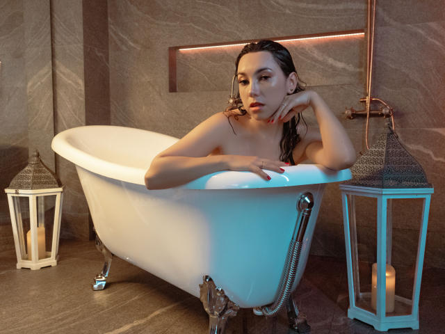 MiaReed - сексуальная веб-камера в реальном времени - 21587585