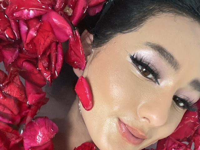 FloraSaenz - Élő pornó és szexkamera - 21588281