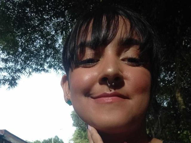 KendallCameron - Live sex cam - 21593541