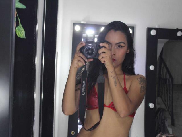 MeganYTaylor - Live porn &amp; sex cam - 21596529