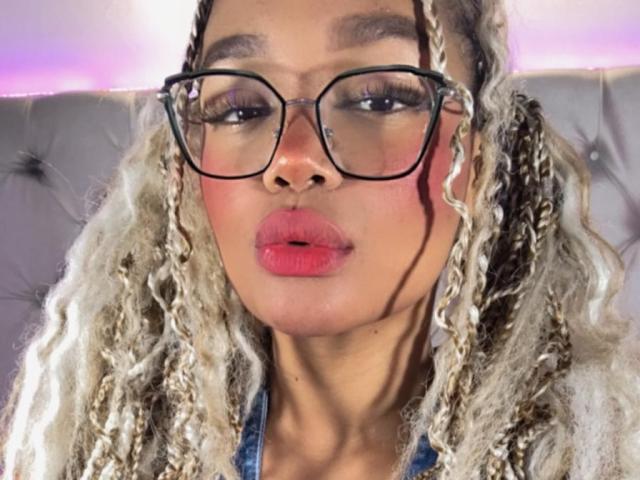 KimberlyWalker69 - Sexe cam en vivo - 21598457