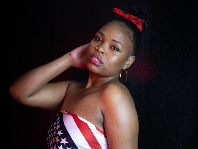 VeronicaEscobarr - Live porn &amp; sex cam - 21602357