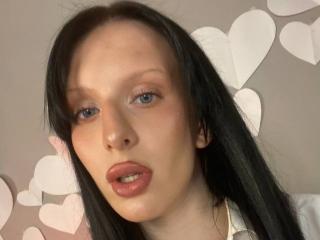 AlexaDivinee - Live porn &amp; sex cam - 21602417