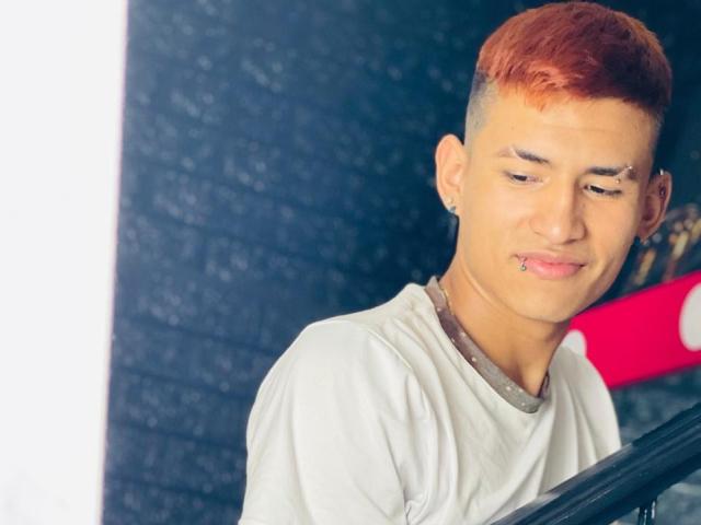 JoshuaScottX - Live porn &amp; sex cam - 21604517