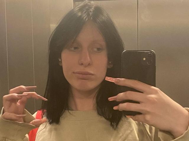 AlexaDivinee - Camera khiêu dâm &amp; quyến rũ trực tiếp - 21605029