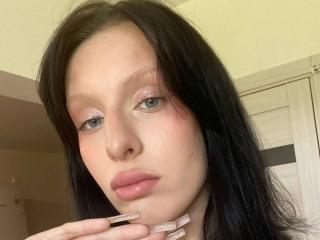 AlexaDivinee - сексуальная веб-камера в реальном времени - 21605117
