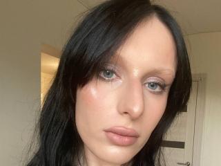 AlexaDivinee - Live porn &amp; sex cam - 21605173