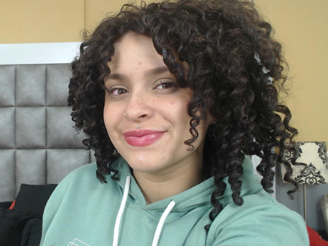 TaylorDwan - Live porn &amp; sex cam - 21608997