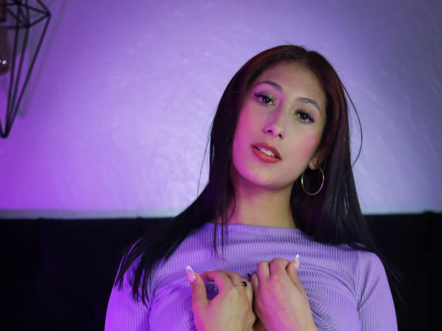 MorenaAlona - Camera khiêu dâm &amp; quyến rũ trực tiếp - 21611281