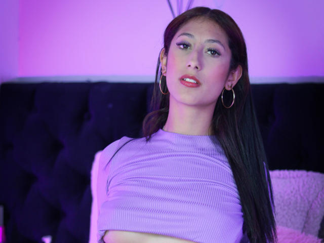 MorenaAlona - Live porn &amp; sex cam - 21611285