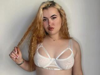 EvelineAlita - Live porn &amp; sex cam - 21623081