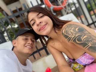 perlaandtitosmith - Live porn &amp; sex cam - 21625541