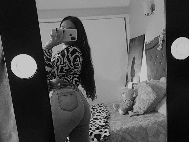 ScarlethRomanova - Live porn &amp; sex cam - 21626009