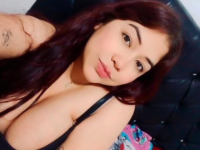 MurakamiCamila - Live porn &amp; sex cam - 21628073