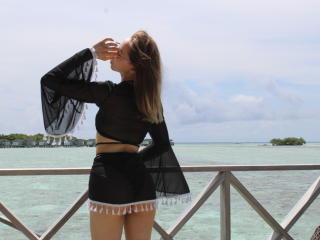 SoniaFugors - Live porn &amp; sex cam - 21631561