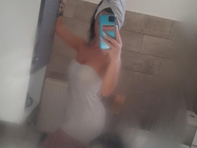 IngridI - Live porn &amp; sex cam - 21631837