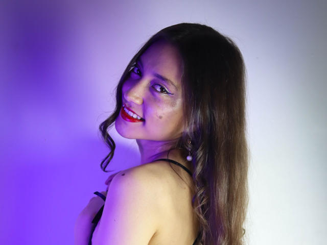 SmileyWild - Live porn &amp; sex cam - 21633773