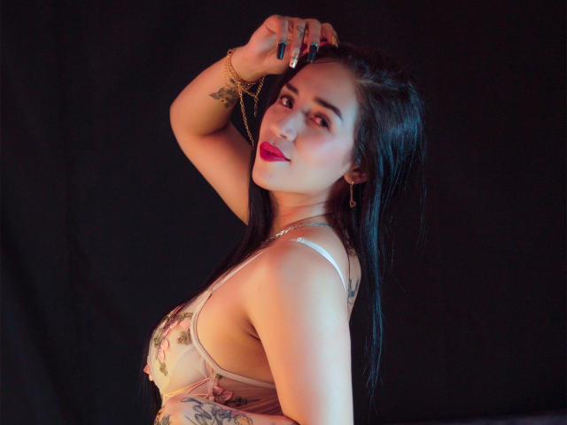 EvaMueller - Live porn &amp; sex cam - 21634457