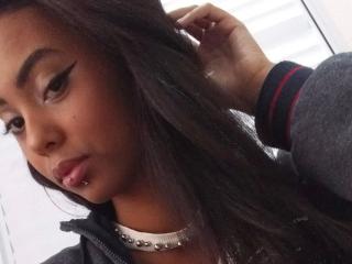 FlorZinhana-hot - Live porn &amp; sex cam - 21635161