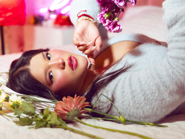 AvrillThomas - פורנו בשידור חי ומצלמת סקס - 21636305