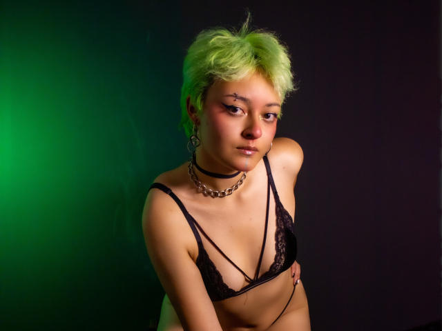 SweetyPunky - Live porn &amp; sex cam - 21638417