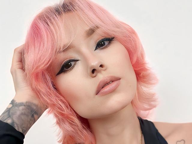 SarahRousen - Live Sex Cam - 21640533