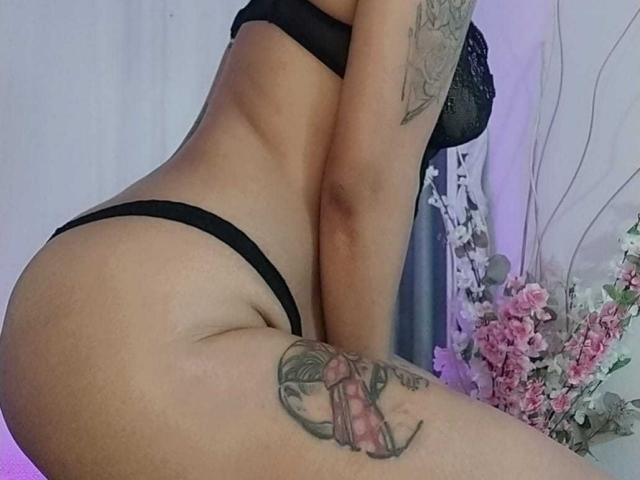 SofieFatale - Live porn &amp; sex cam - 21642273