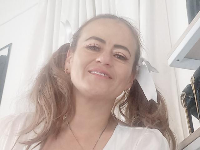 Maghenta - Live porno og sexkamera - 21643125