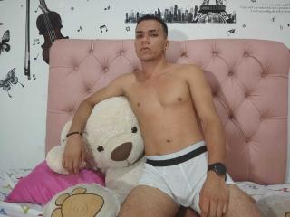 AndresGriego - Live porn &amp; sex cam - 21643637