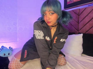 LeilaSnowflake - Live sex cam - 21645133