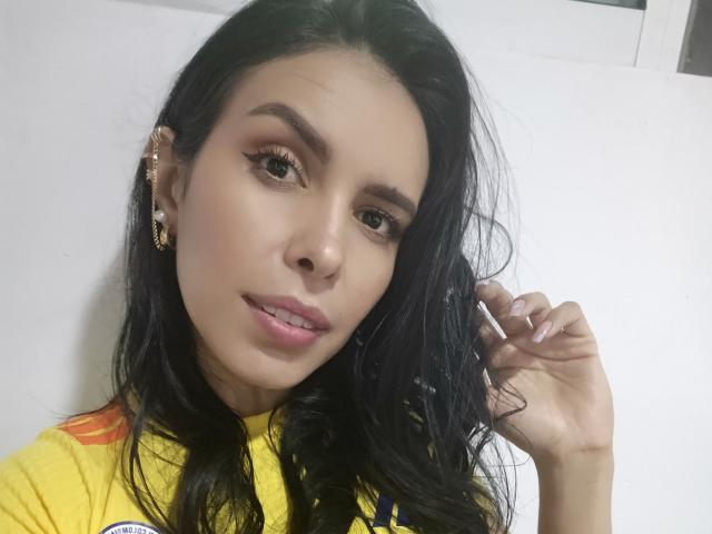 SalmaSoto - Live porn &amp; sex cam - 21647805