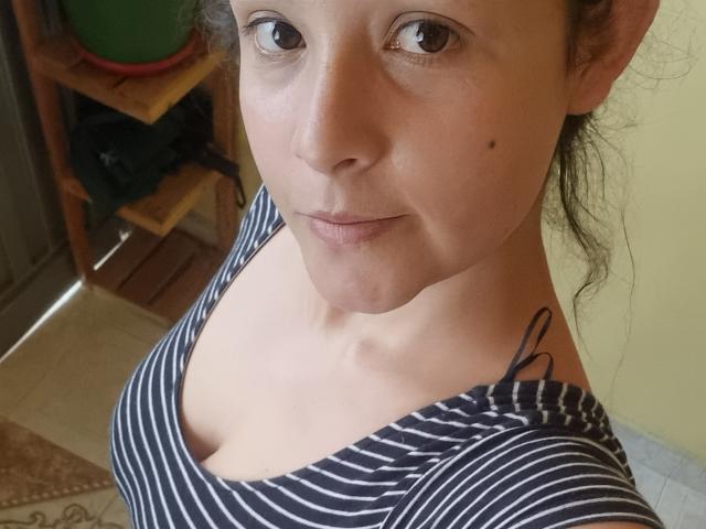 AmbertMorrison - Live porn &amp; sex cam - 21649437