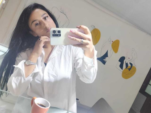 ChristineFontana - Live porn &amp; sex cam - 21650213