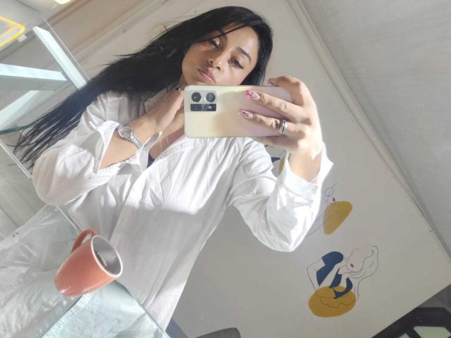 ChristineFontana - Live porn &amp; sex cam - 21650217