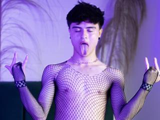 Zackx - сексуальная веб-камера в реальном времени - 21651873