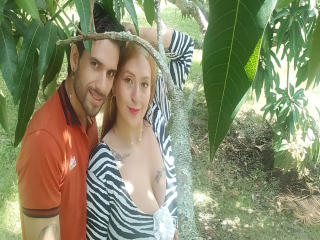 CloeAndDaniel - Live porn &amp; sex cam - 21652645