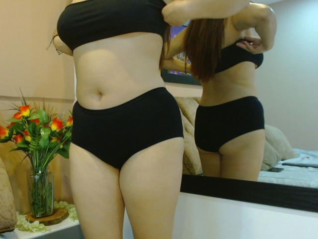 MiaLexy - Live sex cam - 21655317