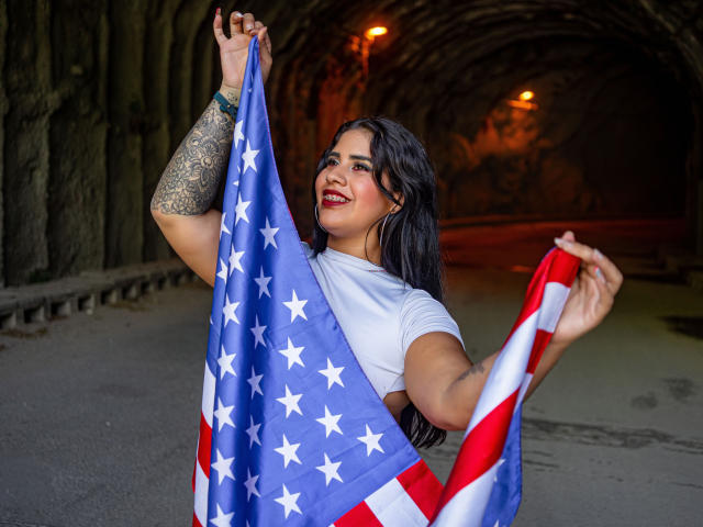 EmilyHudsonn - Sexe cam en vivo - 21656701