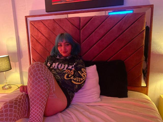 LeilaSnowflake - Live porn &amp; sex cam - 21659093