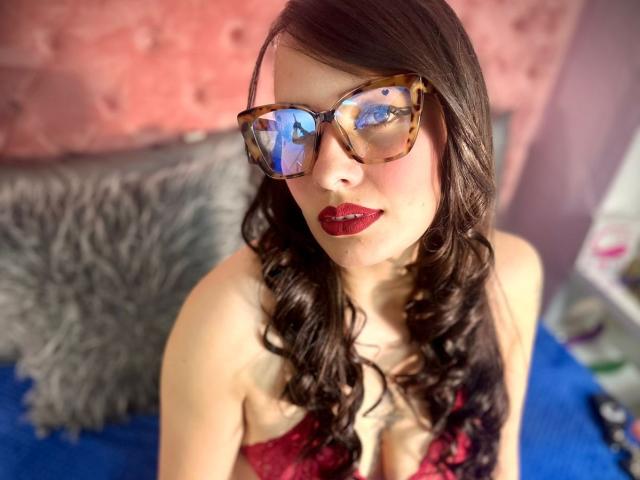 SamanthaBlacke - Élő pornó és szexkamera - 21660437