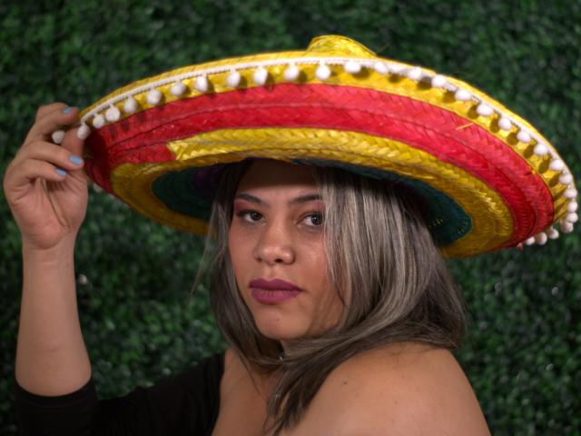 AlmaWhite - Live porn &amp; sex cam - 21662981