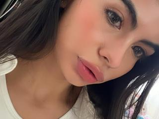 GinebraPeach - Live porn &amp; sex cam - 21663981
